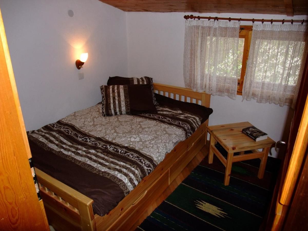 Виллы The 1st Guest House in Kyustendil - Guest Villa - Casa Rosa - Suitable for Families, Friends, Relax, Sport Enthusiasts and Travel Addicts Кюстендил-25